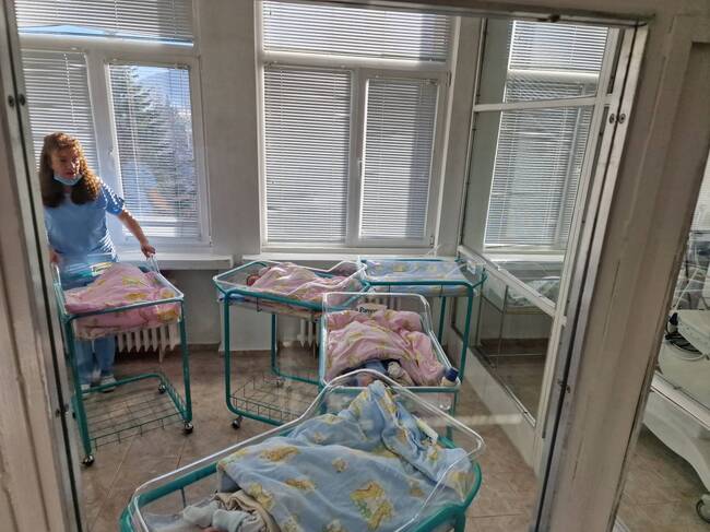 Община Търговище осигурява финансово подпомагане на нови четири двойки чрез местния фонд „Инвитро“