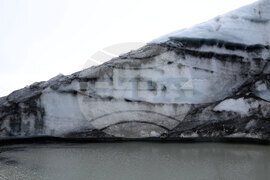 Group of Scientists from 32nd Antarctic Expedition Work on Projects at Ereby Point