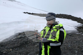 Group of Scientists from 32nd Antarctic Expedition Work on Projects at Ereby Point