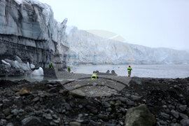 Group of Scientists from 32nd Antarctic Expedition Work on Projects at Ereby Point