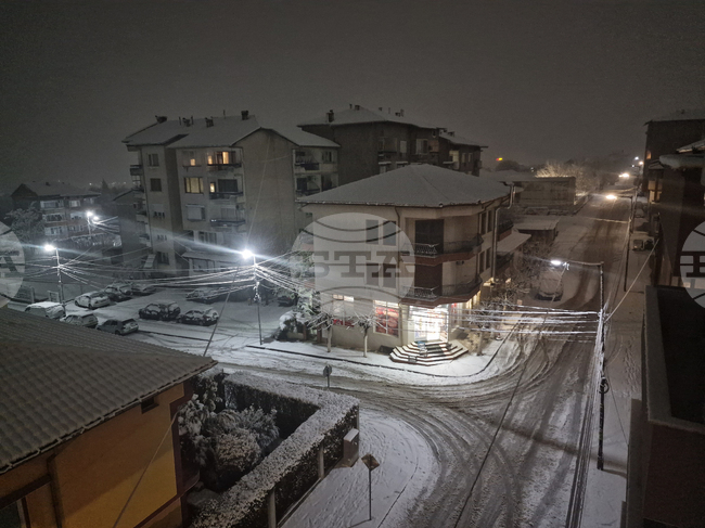 Петрич - зима - обстановка