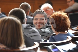 Парламент - заседание