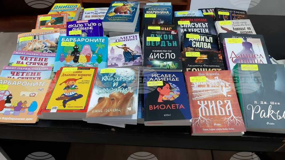 Читалня на открито отваря врати в Градския парк