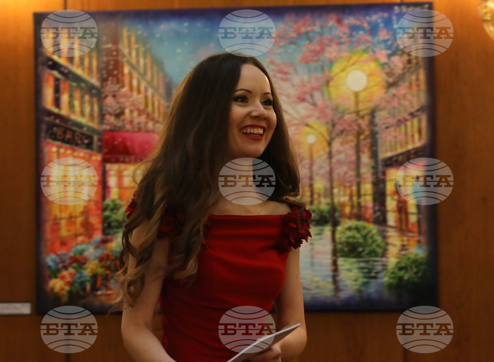 Парламент - Даниела Стойкова - изложба