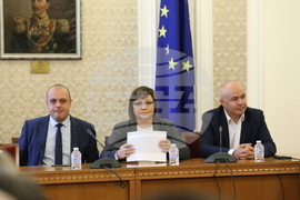 БСП - Изпълнително бюро - съвместно заседание - Корнелия Нинова