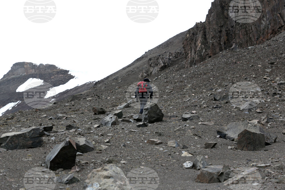 Scientists Begin Work at Liverpool Beach, Antarctica