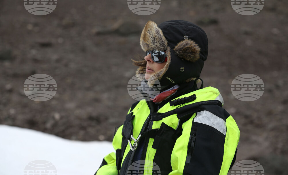 Scientists Begin Work at Liverpool Beach, Antarctica