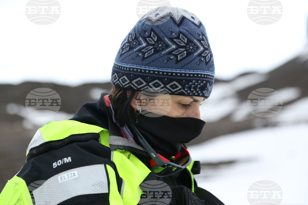 Scientists Begin Work at Liverpool Beach, Antarctica