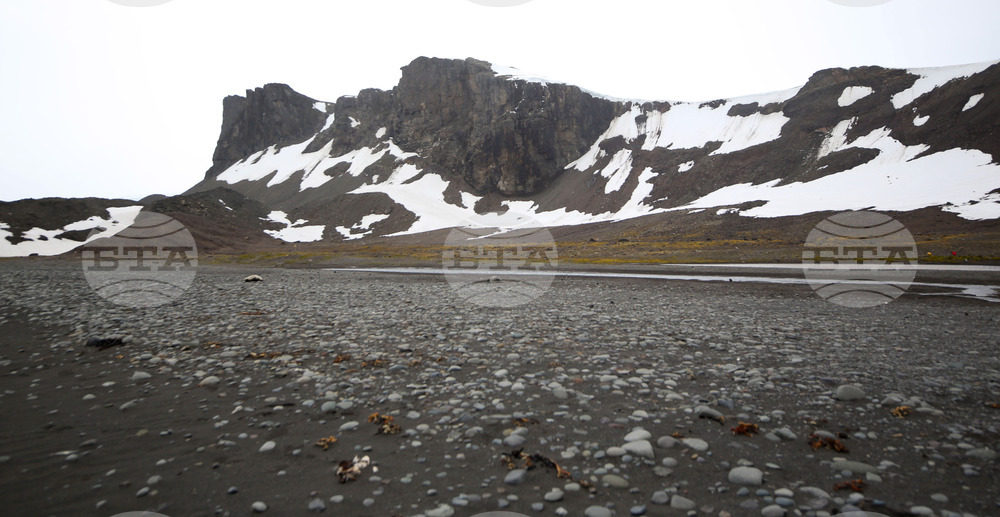 Scientists Begin Work at Liverpool Beach, Antarctica