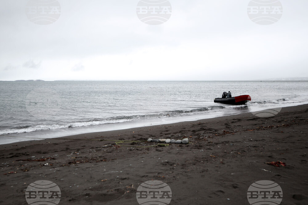 Scientists Begin Work at Liverpool Beach, Antarctica