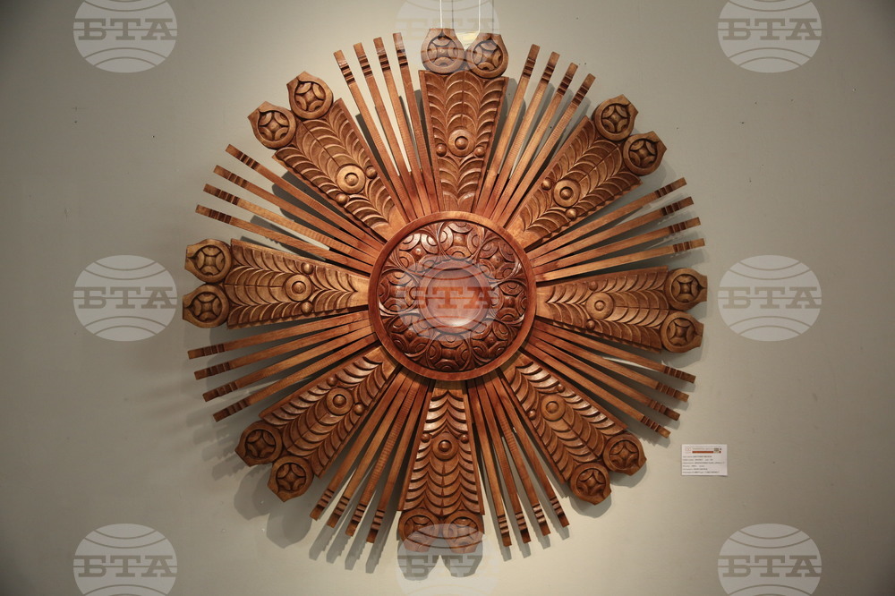  Национална гимназия за приложни изкуства - изложба