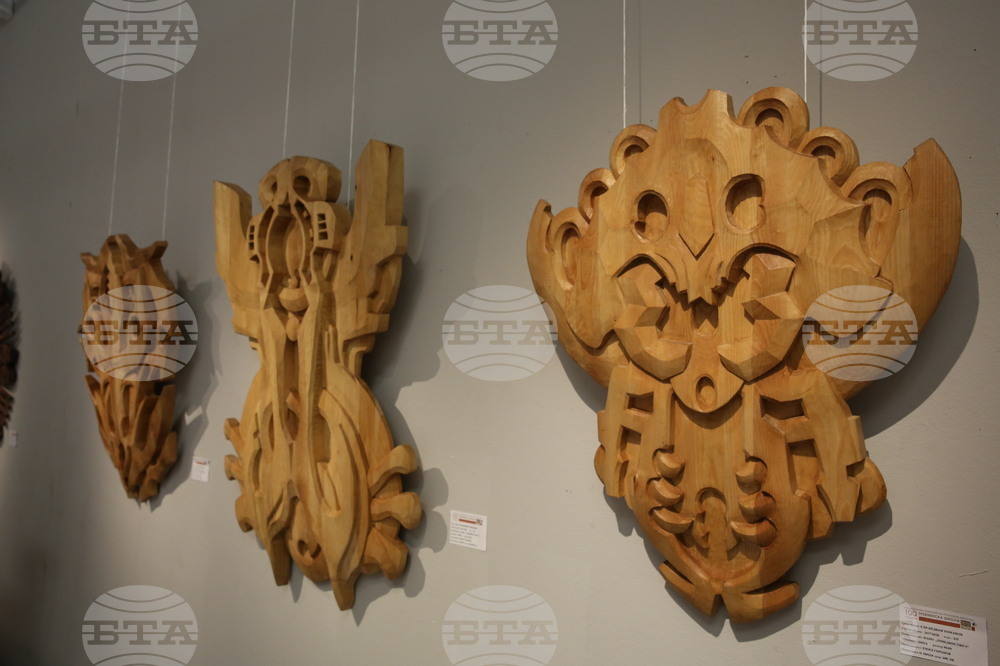  Национална гимназия за приложни изкуства - изложба