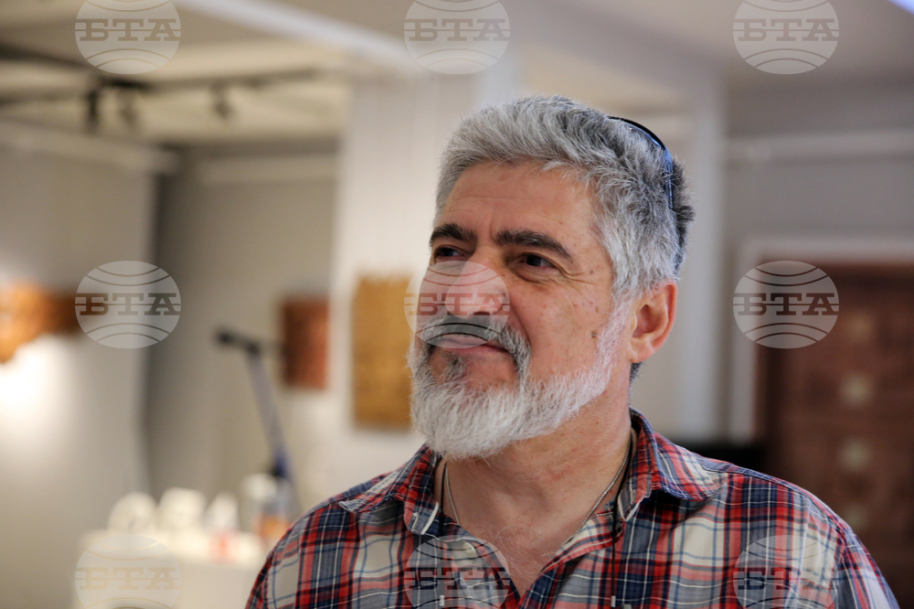  Национална гимназия за приложни изкуства - изложба