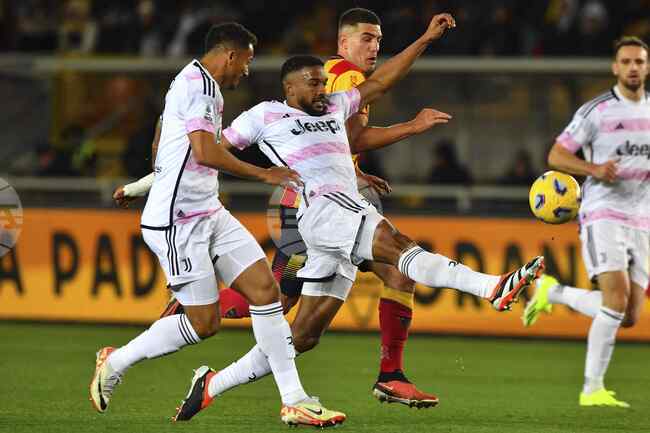 Ювентус възнамерява да получи 70-80 милиона евро за трансфера на Бремер