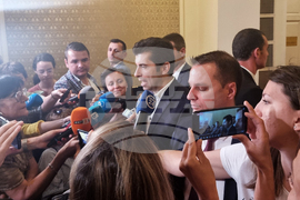Парламент - Кирил Петков - изслушване