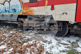 Село Кардам - дерайлирал влак