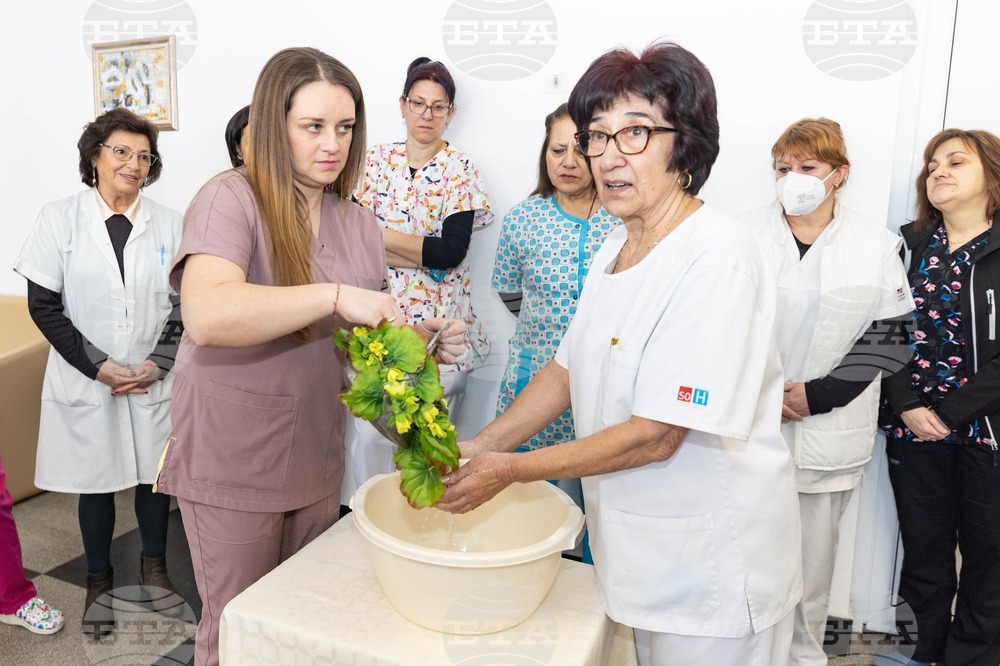 В Родилното отделение на болницата в Севлиево ще пресъздадат обичая Бабинден и ще представят новия началник на отделението