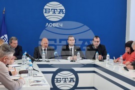 Национален пресклуб на БТА Ловеч - кмет - пресконференция
