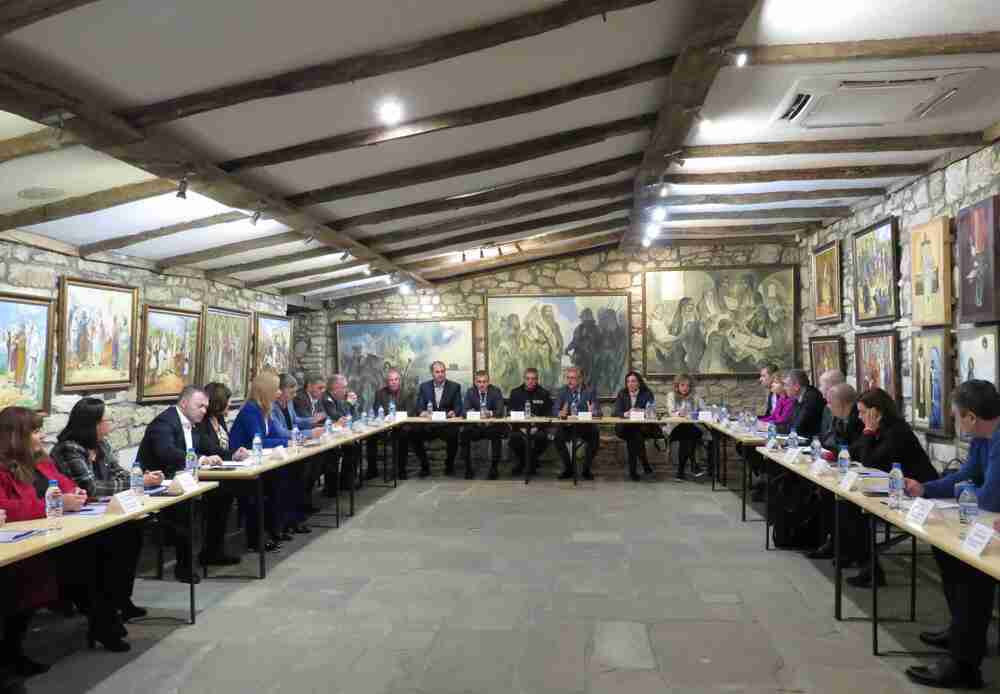 Областна администрация Русе: Данаил Ковачев обсъди координацията при кризисни ситуации с колегите си от Североизточна България 