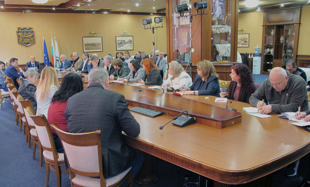 Община Варна: Заместник-кметът Диан Иванов нареди всички дирекции в Общината да са готови да защитят бюджетите си по време на общественото обсъждане