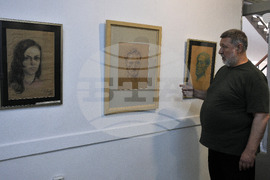 Бургас - изложба - Петко Задгорски