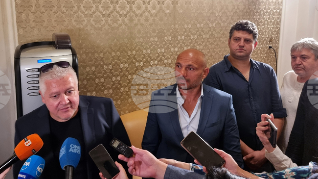 Парламент - Инициативен комитет - хартиена бюлетина