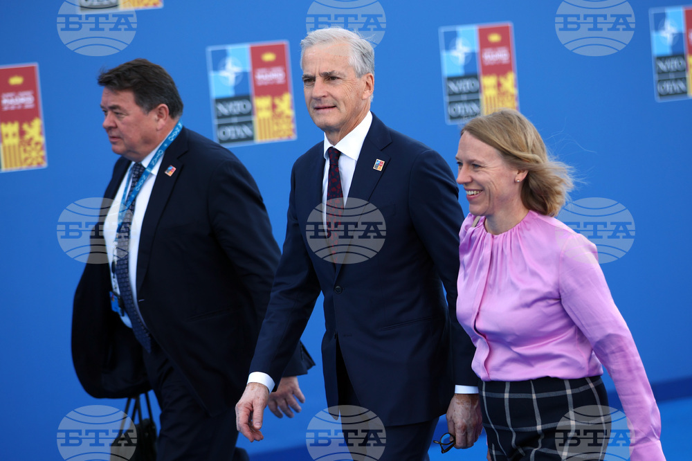 Испания - НАТО -  Йонас Гар Стьоре