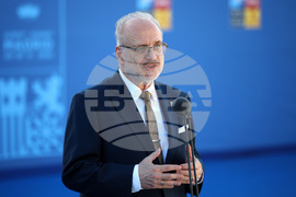 Испания - НАТО - Егилс Левиц