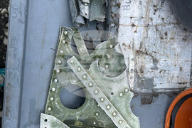 Bulgarian Research Ship Finds Plane Parts in Livingston Island Area