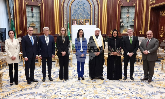 Кралство Саудитска Арабия - Мария Габриел - Абдулла бин Мохаммед Ал Ал Шейх - среща