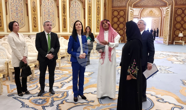 Кралство Саудитска Арабия - Мария Габриел - Шура - посещение