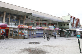 Варна - автогара - скулптура