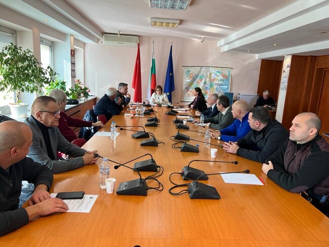 БСП настоява: Две тарифи за водата и водни помощи за нуждаещите се 