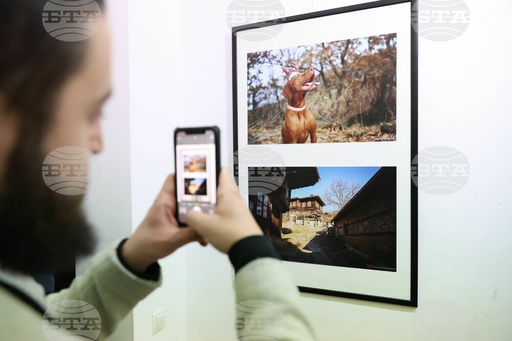 Бургас - фотографски курс – изложба