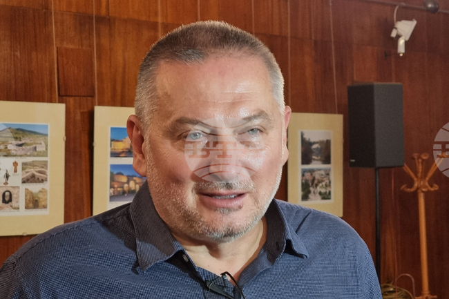 Ямбол - представяне на книга