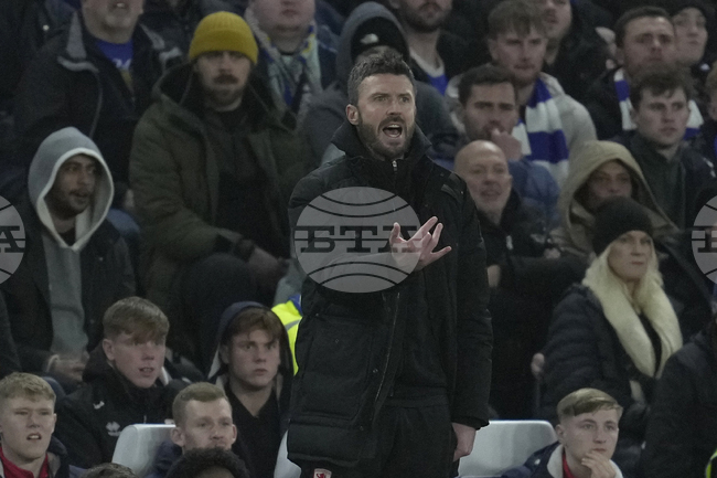 Мидълзбро уволни мениджъра Майкъл Карик