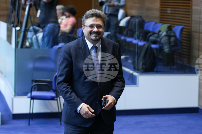 Парламент - заседание - БТА - годишни отчети