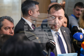 Парламент - "Възраждане" - ИТН - "БСП за България" - брифинг