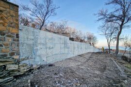 Бургас - Морска градина - укрепване на подпорни стени
