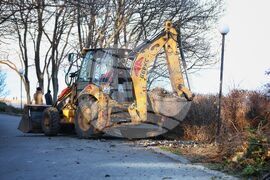 Бургас - Морска градина - укрепване на подпорни стени