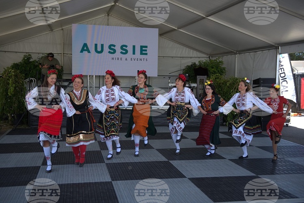 Българското културно-просветно дружество в Аделаида представи програмата на предстоящия през февруари български фестивал „Здравей“