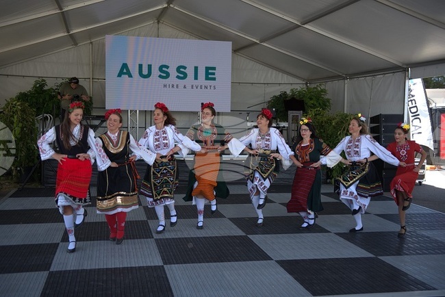 Българското културно-просветно дружество в Аделаида представи програмата на предстоящия през февруари български фестивал „Здравей“