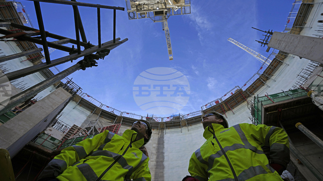 Великобритания опростява нормативната база за ядрено регулиране, за да ускори енергийните си проекти 