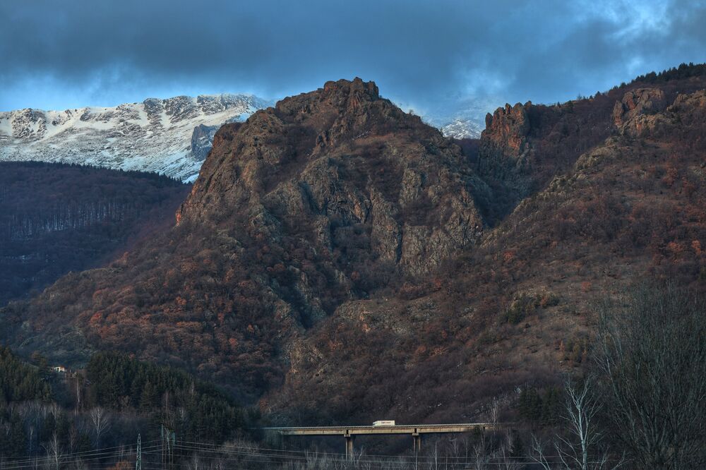 Изглед от района на село Антон