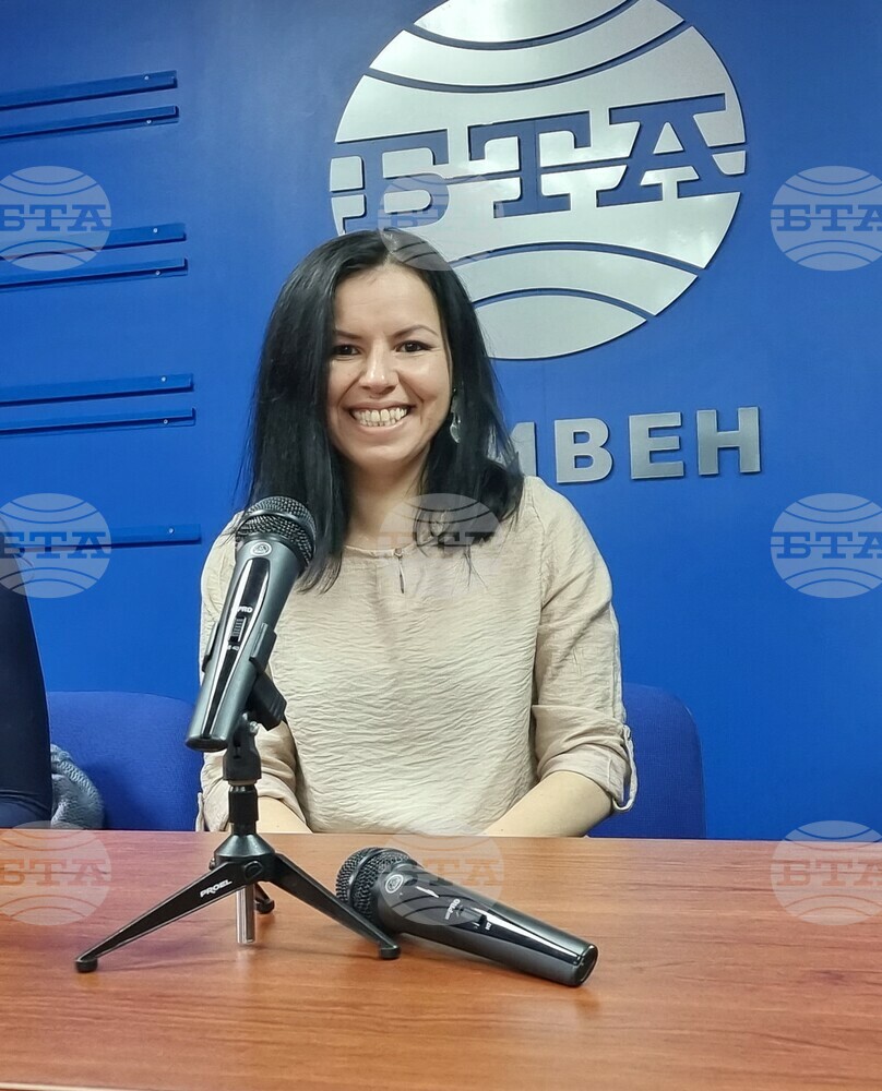 Творческият сезон на Симфоничния оркестър в Сливен бе добър, с качествени и оценени от публиката събития, заяви директорът Кремена Оксенкруг