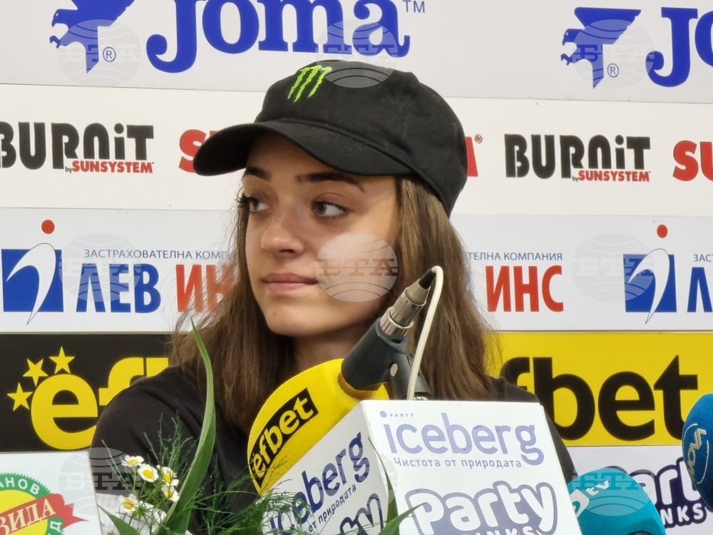 Изабела Янкова: Гледам да вървя с малки стъпки напред
