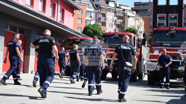 Kyustendil and Sofia Crews Rush to Assist North Macedonia in Battling Wildfire
