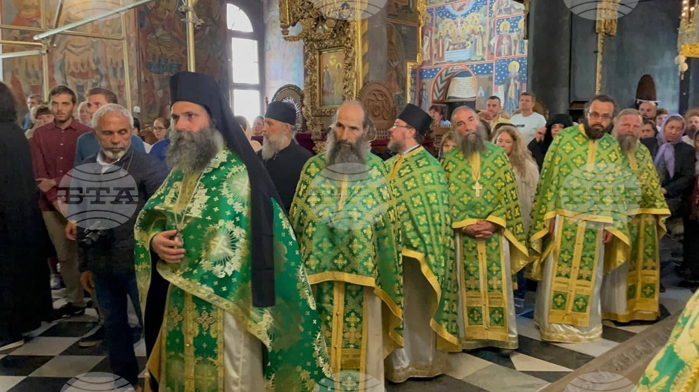 Рилски манастир - Празник на възвръщането на светите и чудотворни мощи на преп. Йоан Рилски