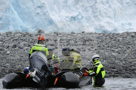 32nd Bulgarian Antarctic Expedition Continues Work on Research Projects