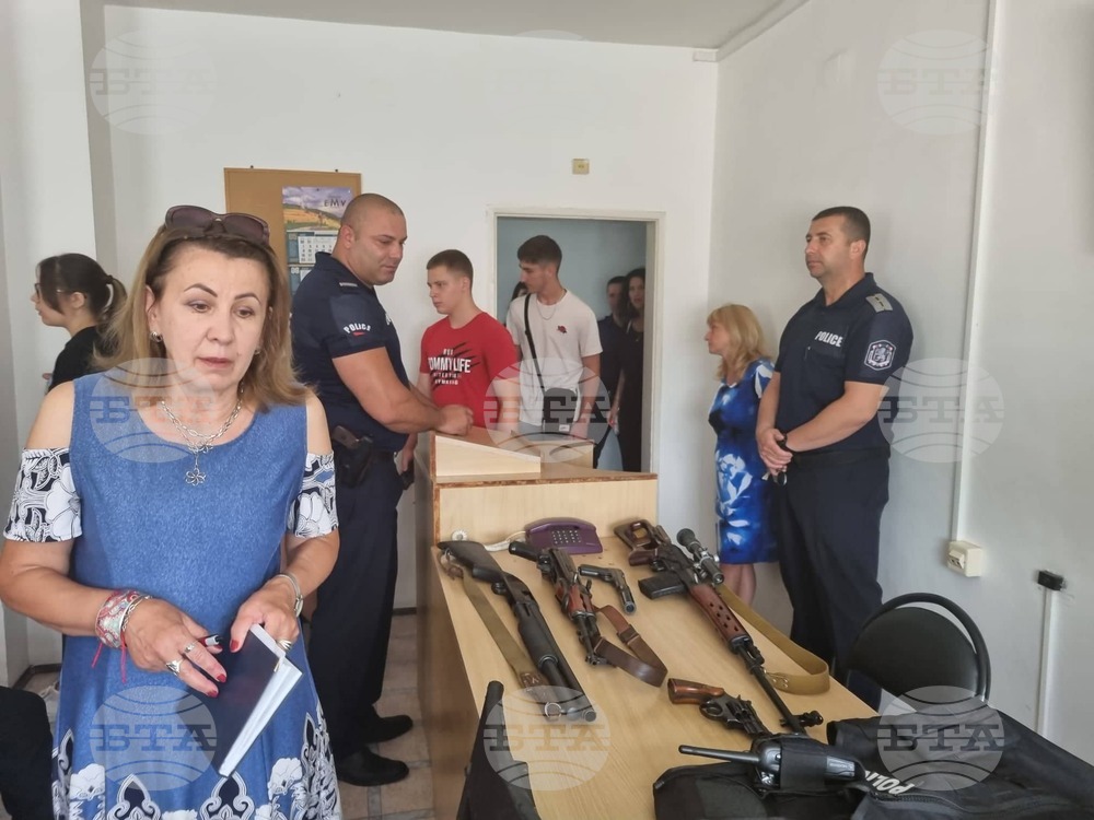 Ученици гостуваха в Районното управление в Търговище в Деня на отворените врати